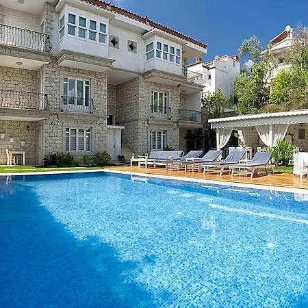 מלון Derin - Adults Only 3*